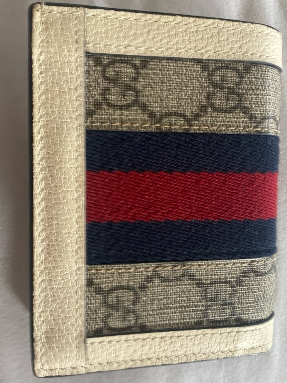 Gucci wallet